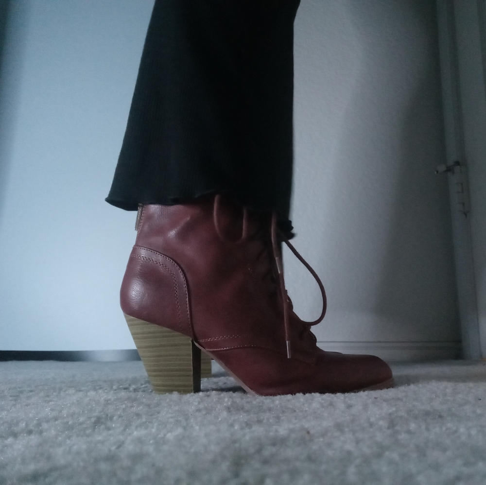 Heel boots - Picture 4 of 6